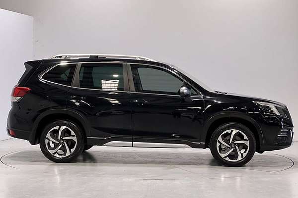 2023 Subaru Forester 2.5i-S S5