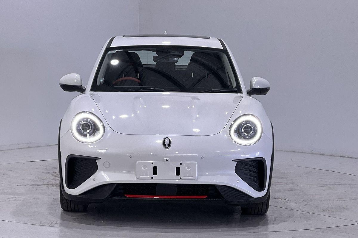 2025 GWM Ora GT ES11
