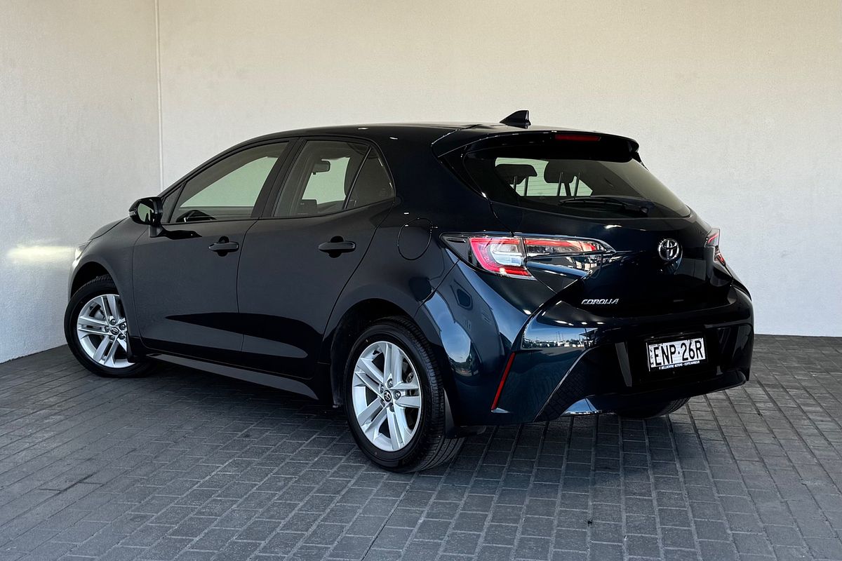 2019 Toyota Corolla Ascent Sport MZEA12R