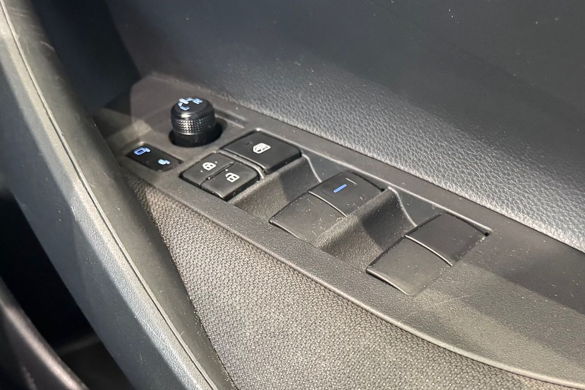 2019 Toyota Corolla Ascent Sport MZEA12R