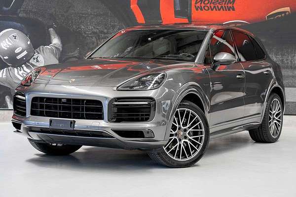 2021 Porsche Cayenne E-Hybrid 9YA
