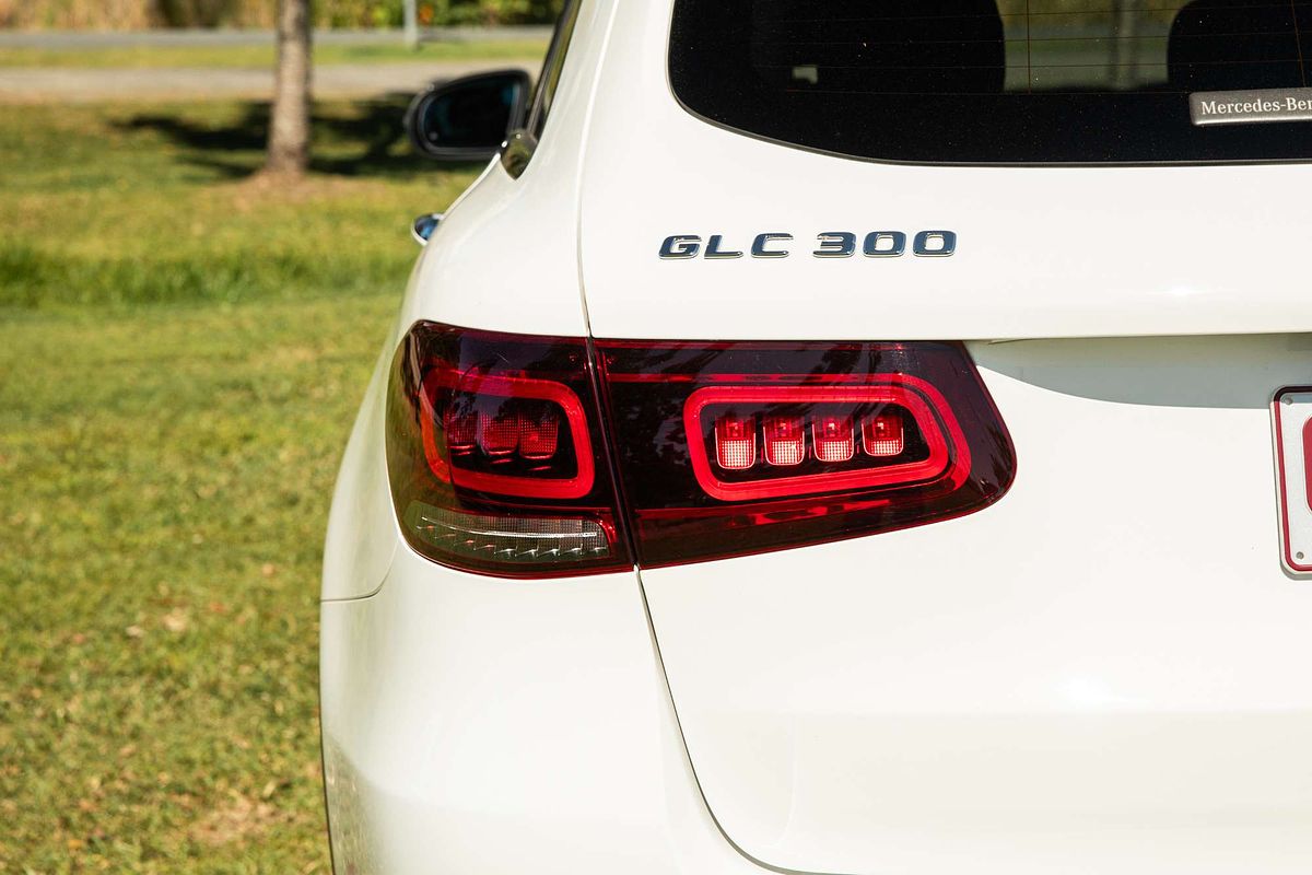 2021 Mercedes-Benz GLC-Class GLC300 X253