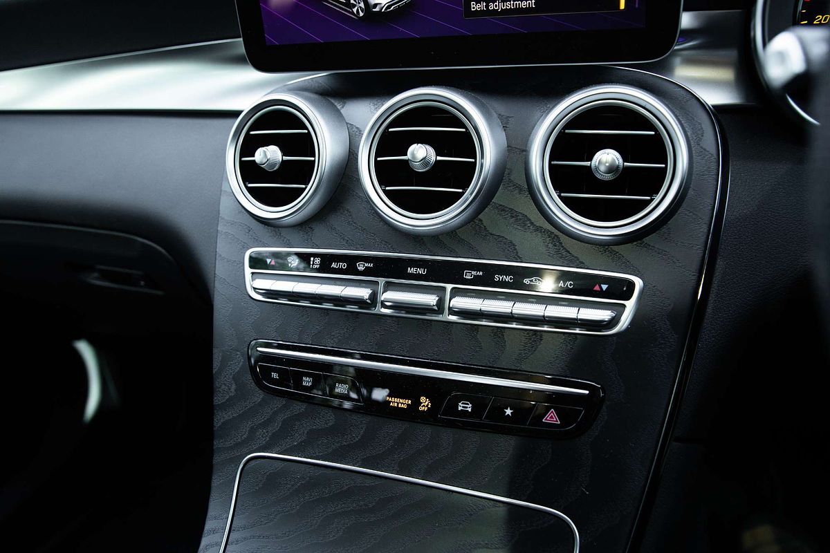 2021 Mercedes-Benz GLC-Class GLC300 X253