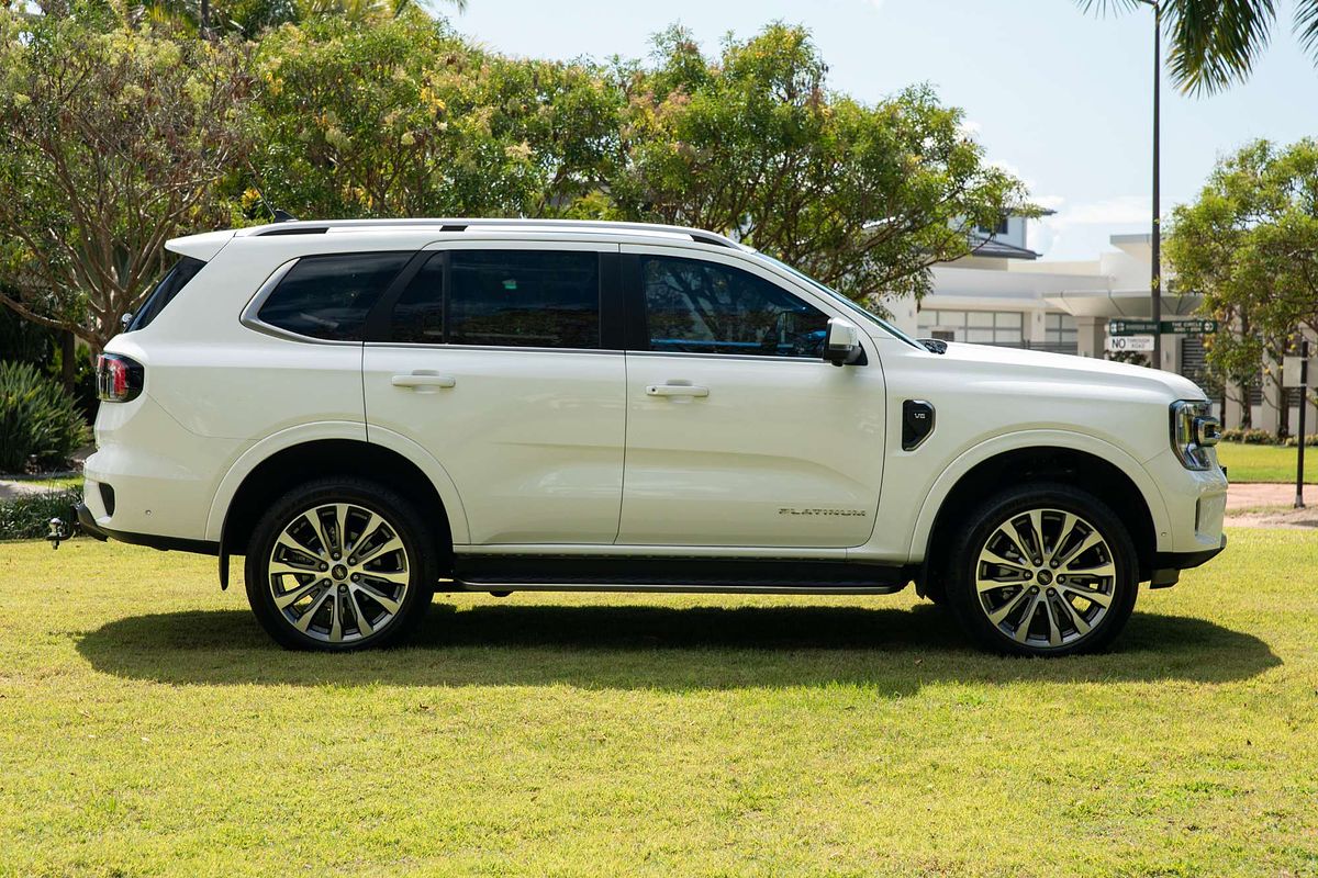 2022 Ford Everest Platinum  3.0L
