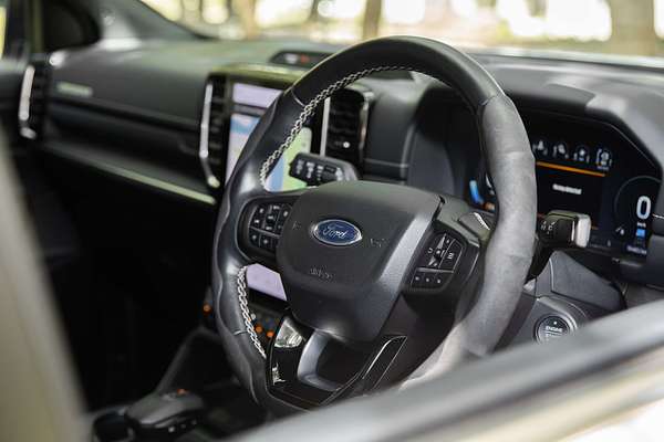 2022 Ford Everest Platinum  3.0L
