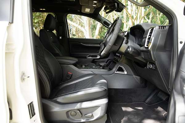 2022 Ford Everest Platinum  3.0L