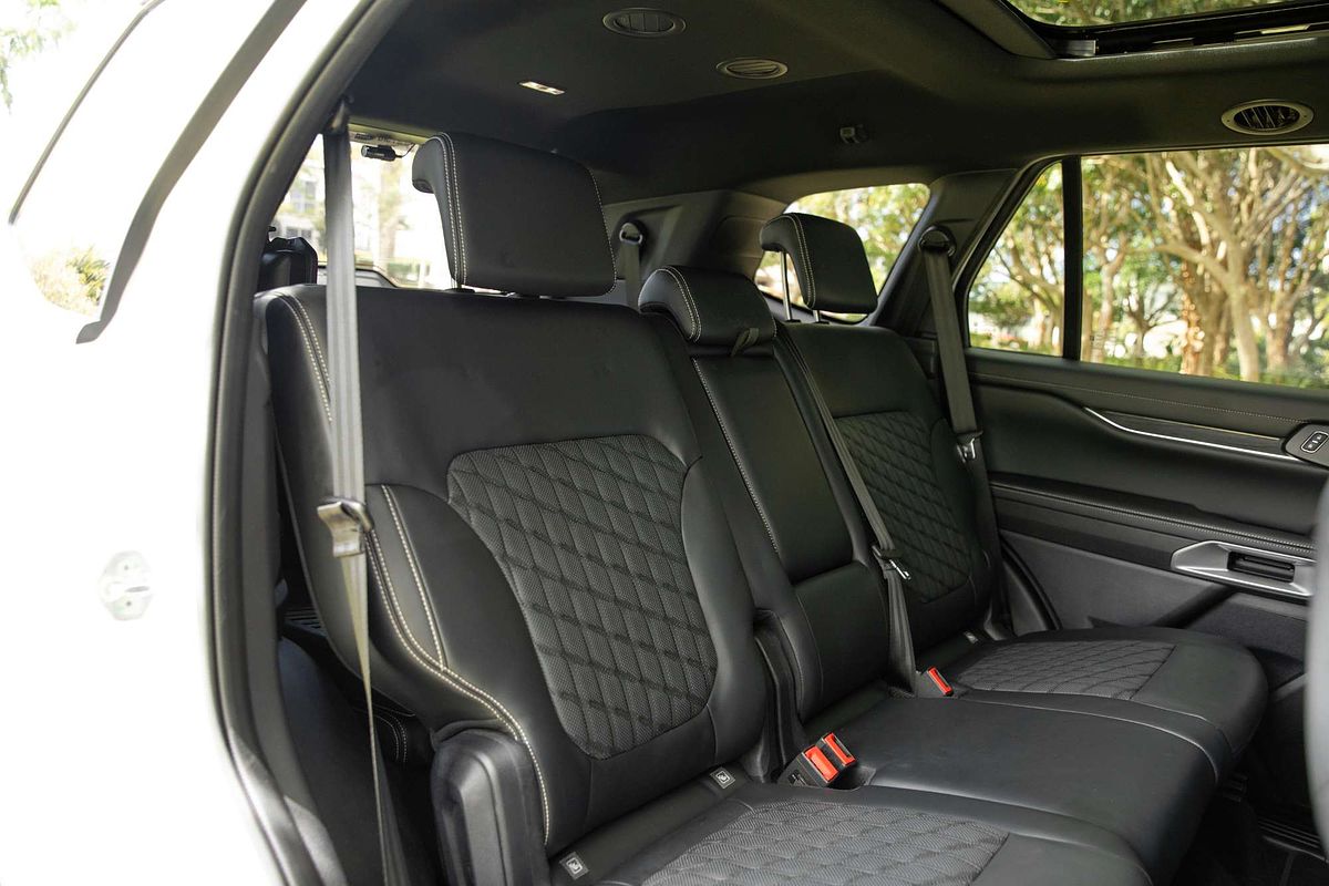2022 Ford Everest Platinum  3.0L