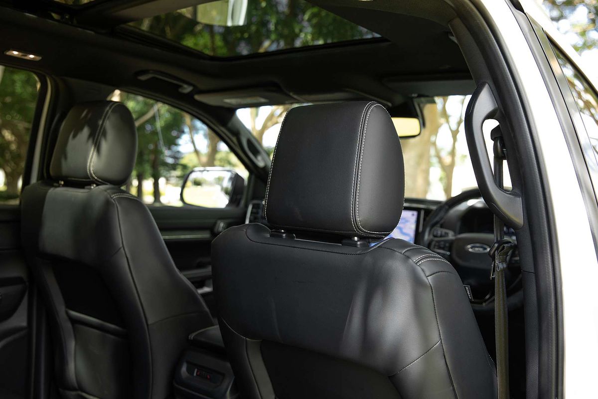 2022 Ford Everest Platinum  3.0L