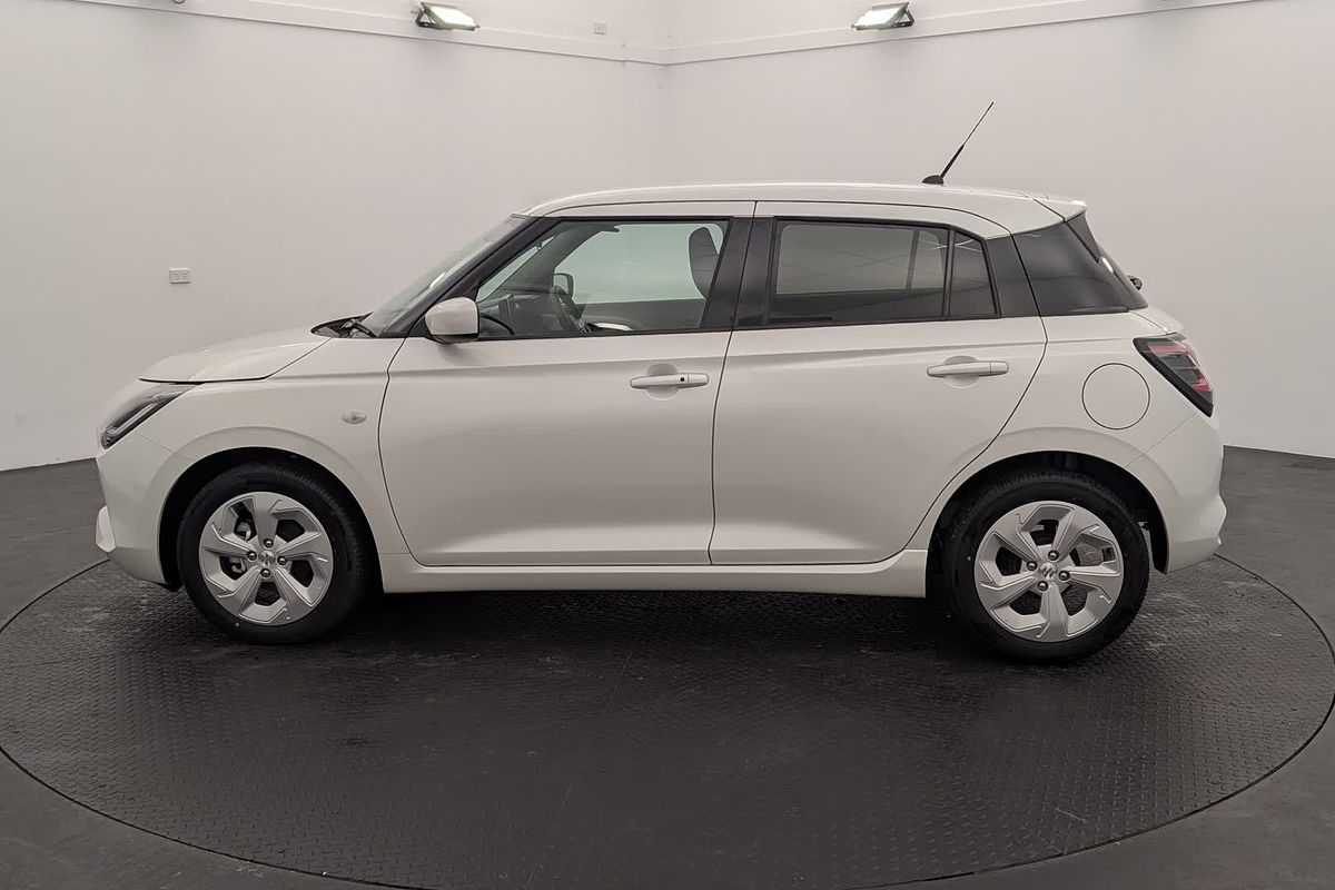 2025 Suzuki Swift Hybrid Plus UZ