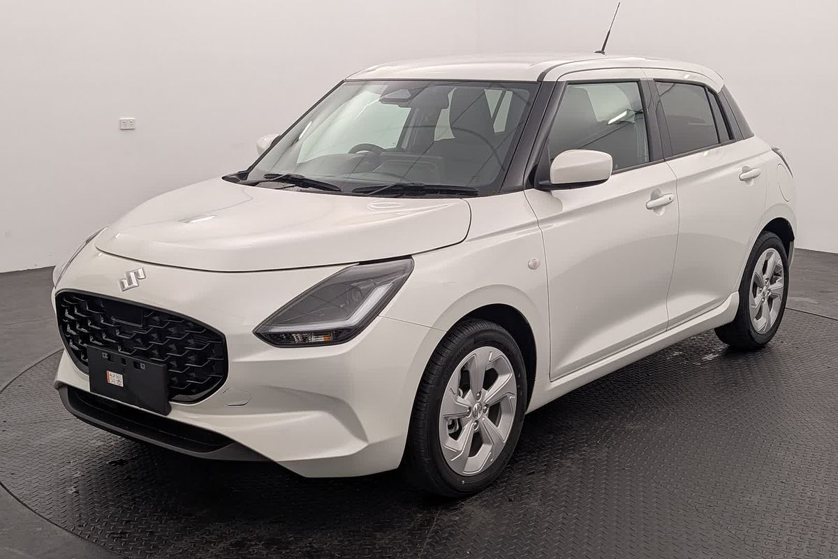2025 Suzuki Swift Hybrid Plus UZ