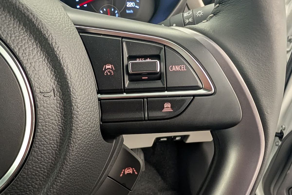 2025 Suzuki Swift Hybrid Plus UZ