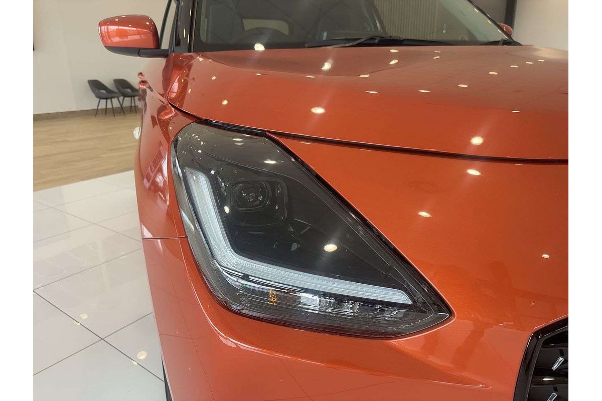 2024 Suzuki Swift Hybrid Plus UZ