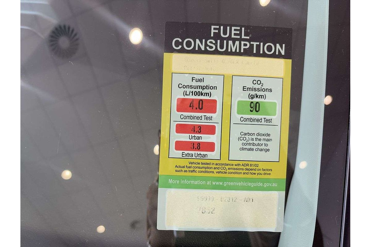 2024 Suzuki Swift Hybrid Plus UZ
