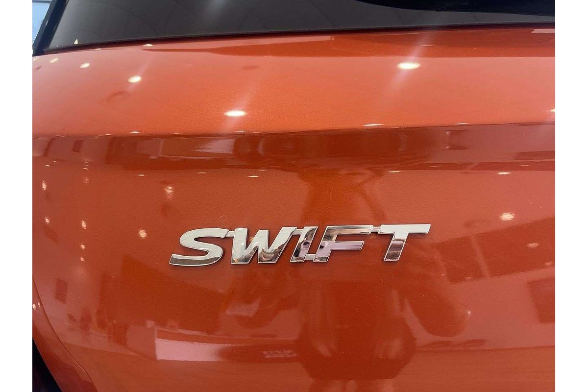 2024 Suzuki Swift Hybrid Plus UZ