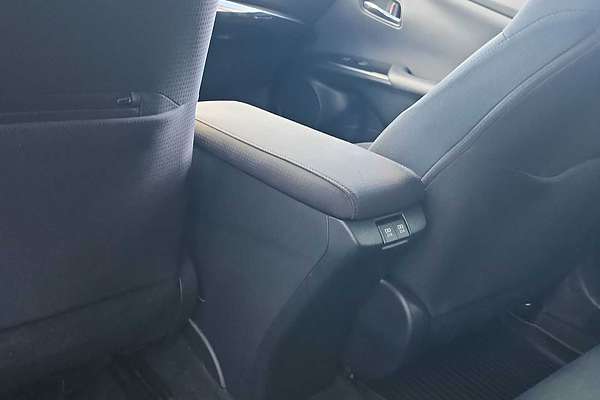 2021 Toyota Prius LE