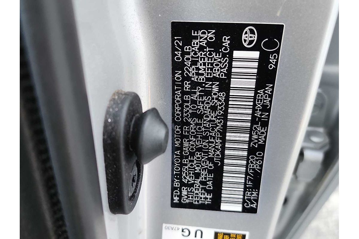 2021 Toyota Prius LE