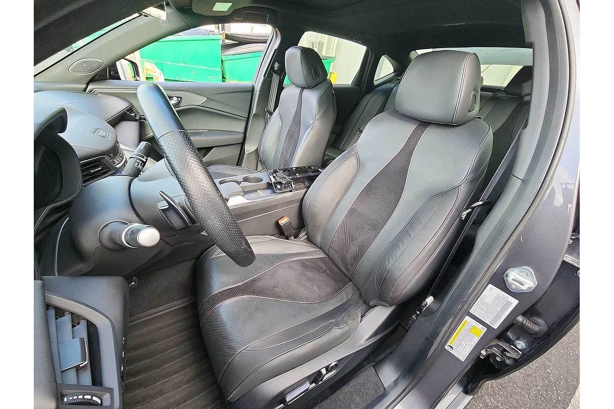 2022 Acura TLX w/A-Spec Package