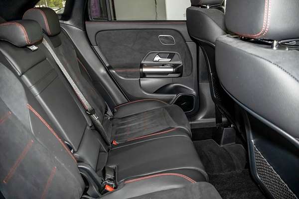 2025 Mercedes-Benz GLA-Class GLA200 H247