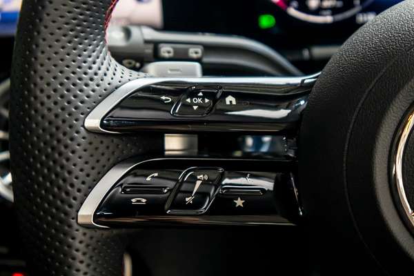 2025 Mercedes-Benz GLA-Class GLA200 H247