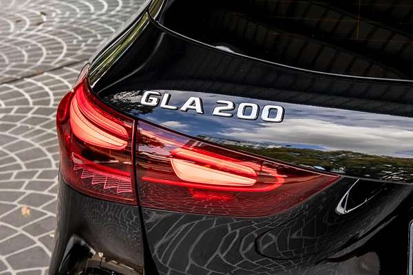2025 Mercedes-Benz GLA-Class GLA200 H247