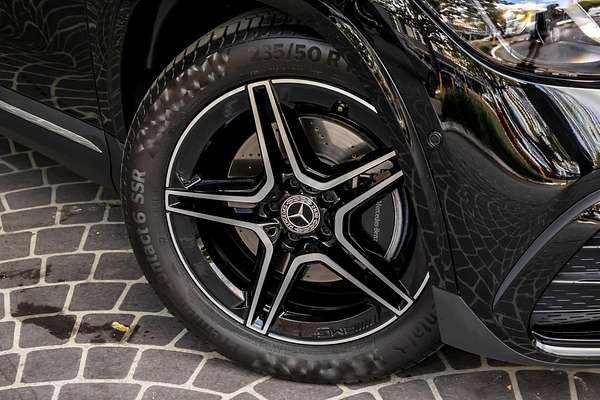 2025 Mercedes-Benz GLA-Class GLA200 H247