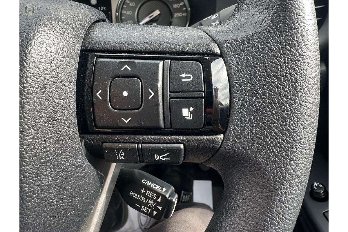 2025 Toyota Hilux SR 48V GUN126R 4X4