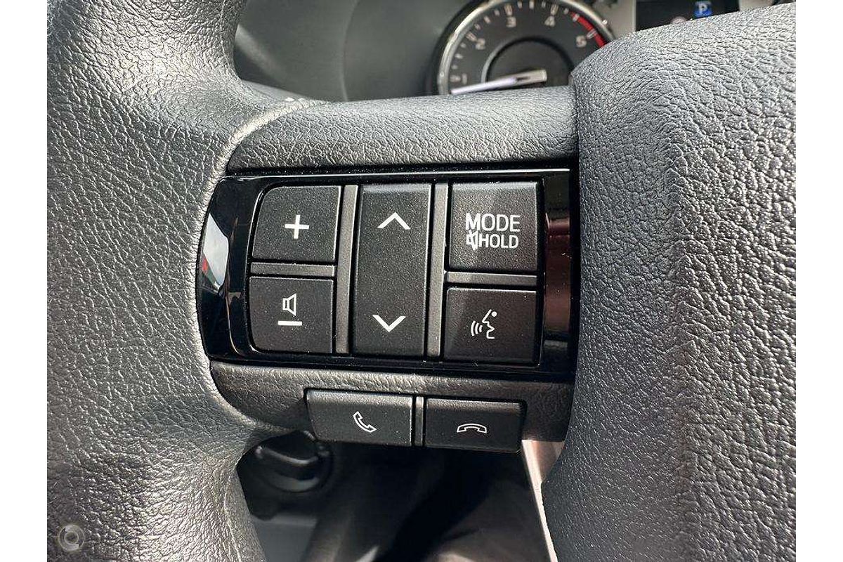 2025 Toyota Hilux SR 48V GUN126R 4X4