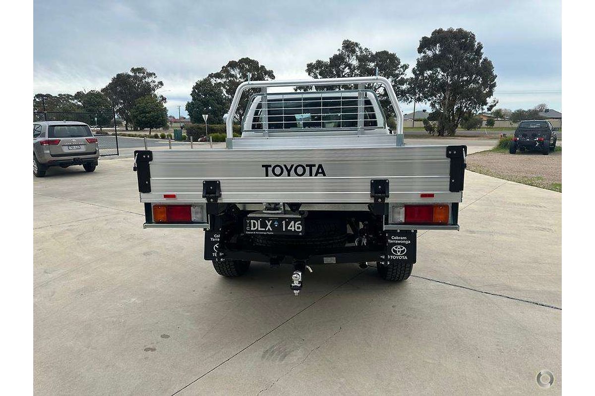 2025 Toyota Hilux SR 48V GUN126R 4X4