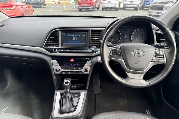 2017 Hyundai Elantra Elite AD