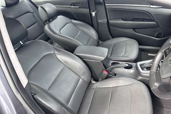 2017 Hyundai Elantra Elite AD