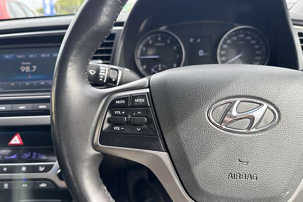 2017 Hyundai Elantra Elite AD