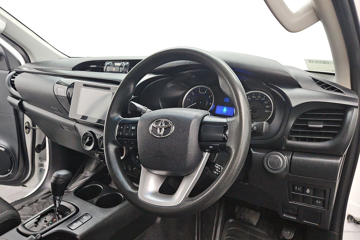 2018 Toyota Hilux SR GUN126R 4X4