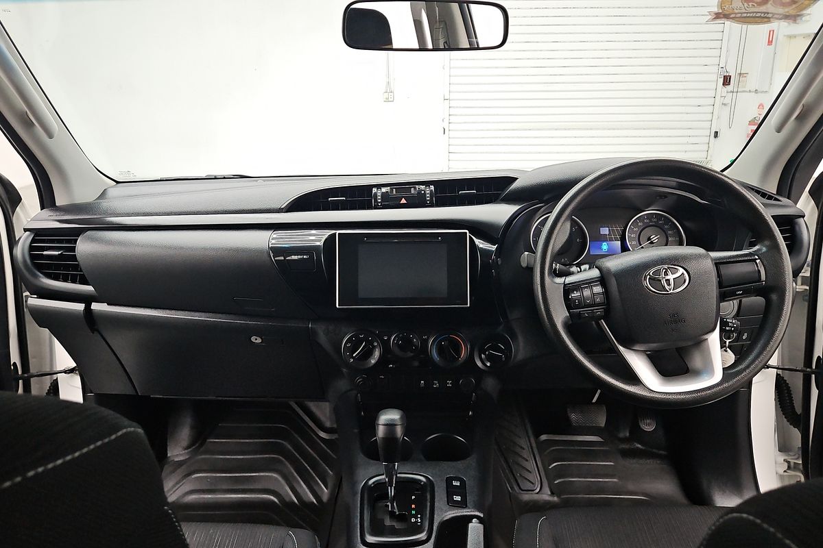 2018 Toyota Hilux SR GUN126R 4X4