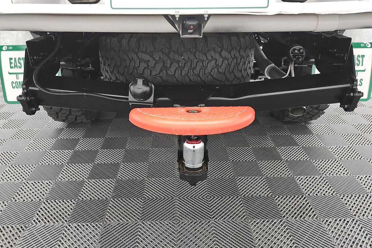 2018 Toyota Hilux SR GUN126R 4X4