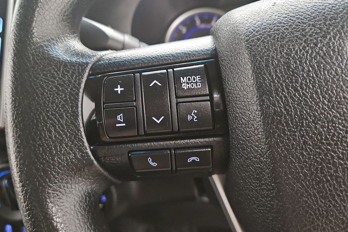 2018 Toyota Hilux SR GUN126R 4X4