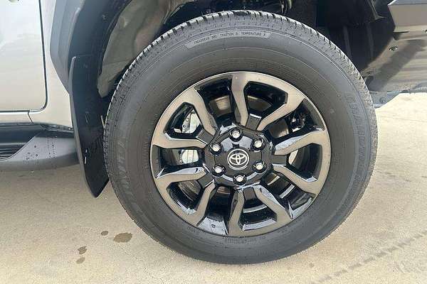 2024 Toyota Hilux Rogue 48V GUN126R 4X4