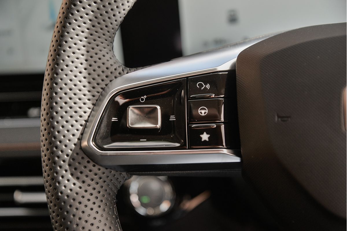 2025 MG HS Hybrid+ Excite AS33H