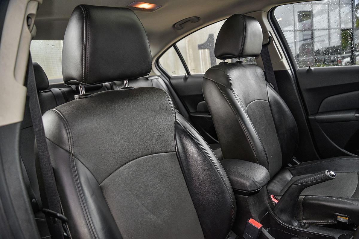 2011 Holden Cruze CDX JH Series II