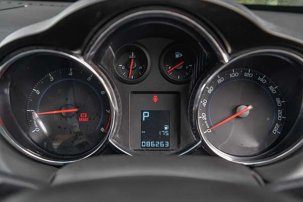 2011 Holden Cruze CDX JH Series II