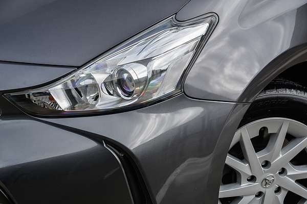 2019 Toyota Prius V ZVW40R