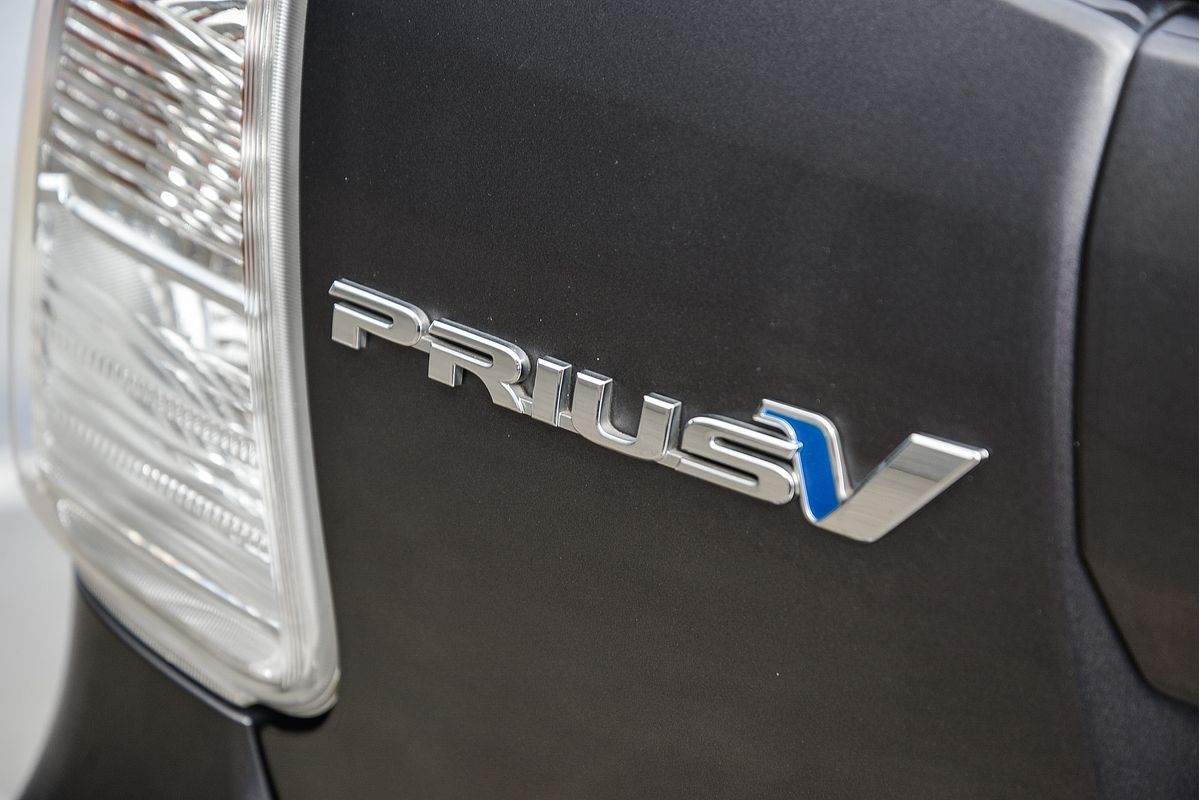 2019 Toyota Prius V ZVW40R