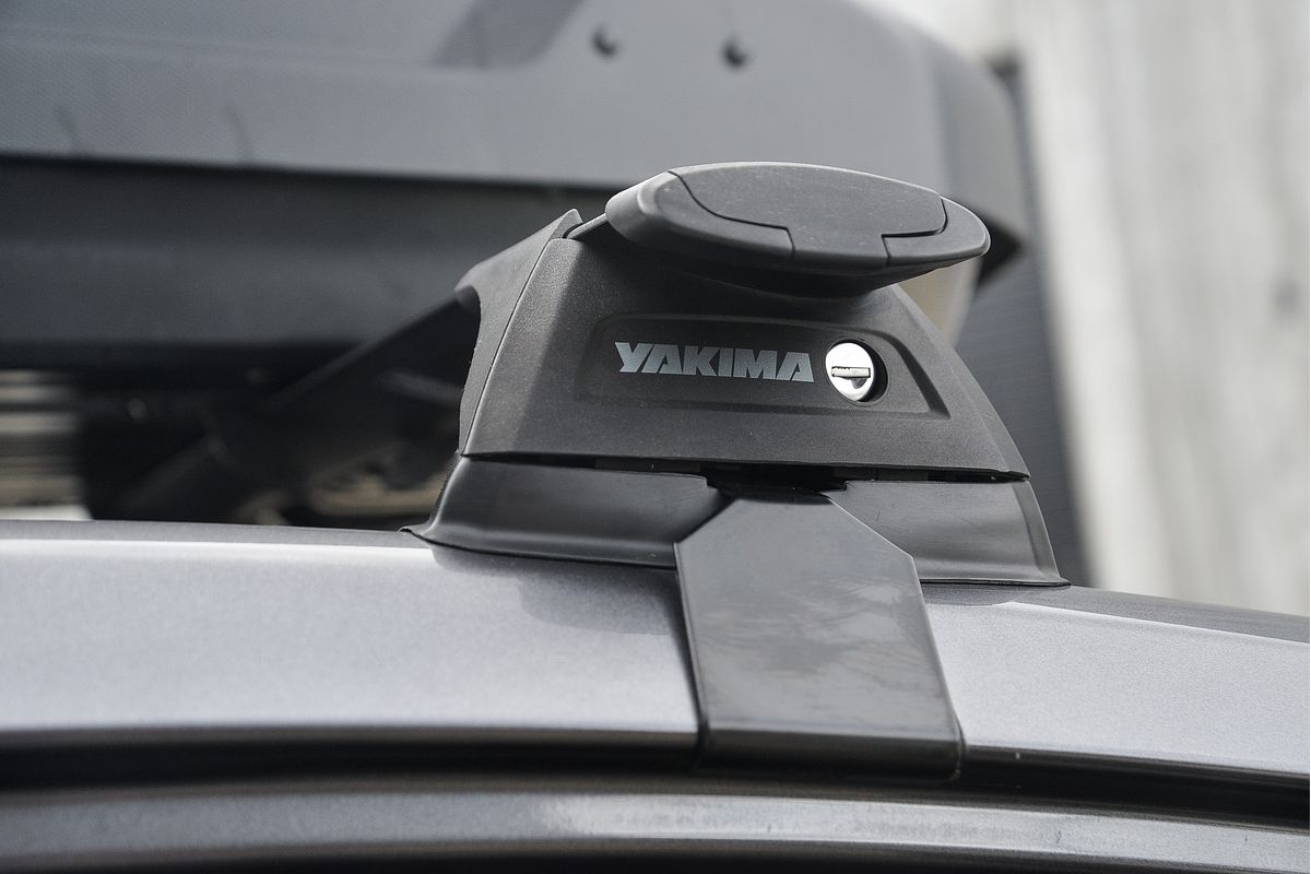 2019 Toyota Prius V ZVW40R