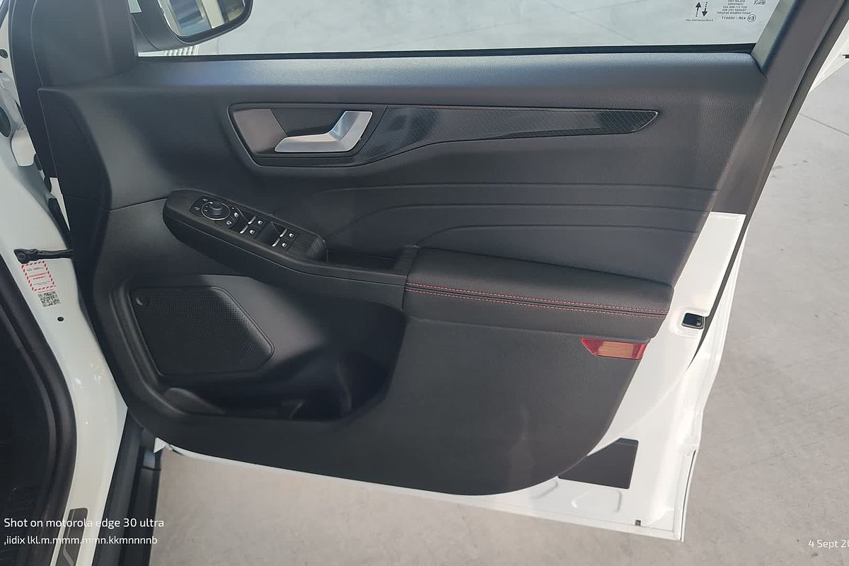 2023 Ford Escape ST-Line ZH