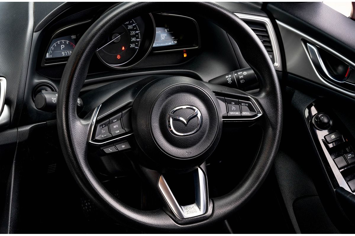 2017 Mazda 3 Glx 2.0P/6At