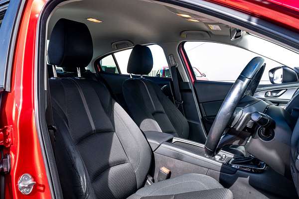 2018 Mazda 3 Sp25 2.5P/6At