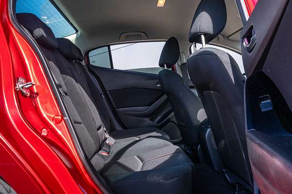 2018 Mazda 3 Sp25 2.5P/6At