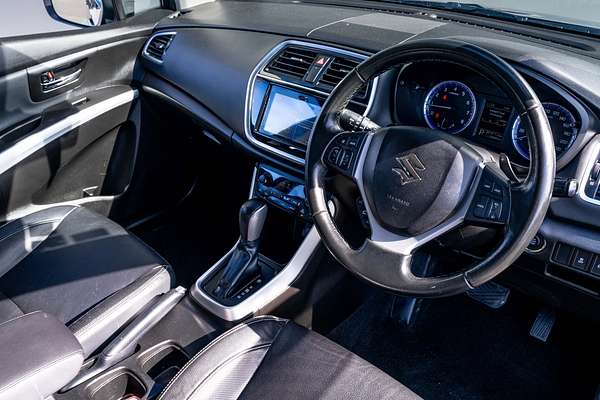 2021 Suzuki S-Cross Sx4Prestige 1.4Pt/6At
