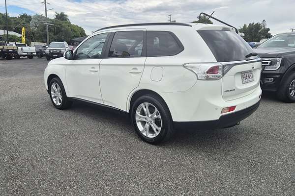 2013 Mitsubishi Outlander LS ZJ
