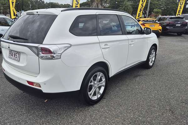2013 Mitsubishi Outlander LS ZJ