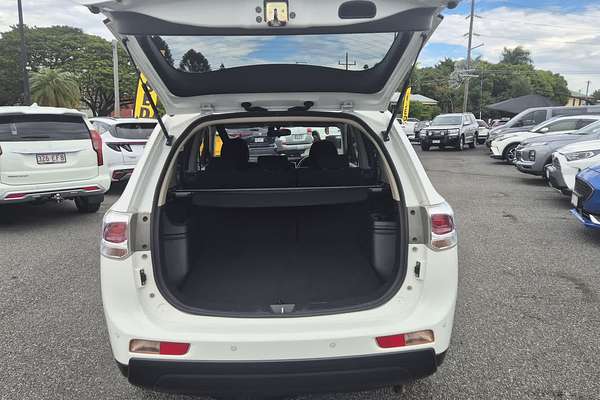 2013 Mitsubishi Outlander LS ZJ